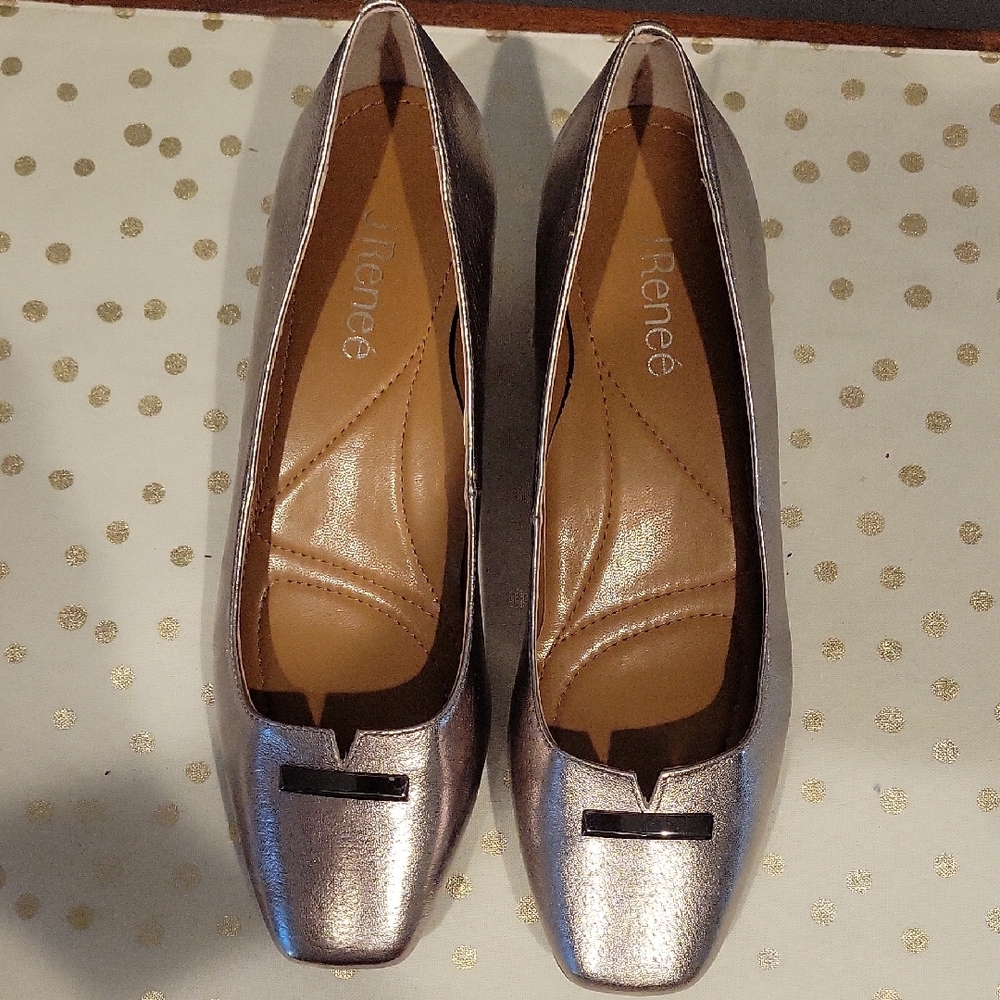 J.Renee Metallic Wedges